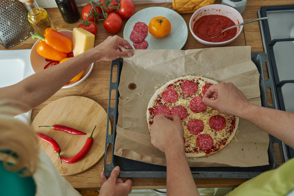 Pieczenie pizzy w domu? jak upiec smacznie pizze?