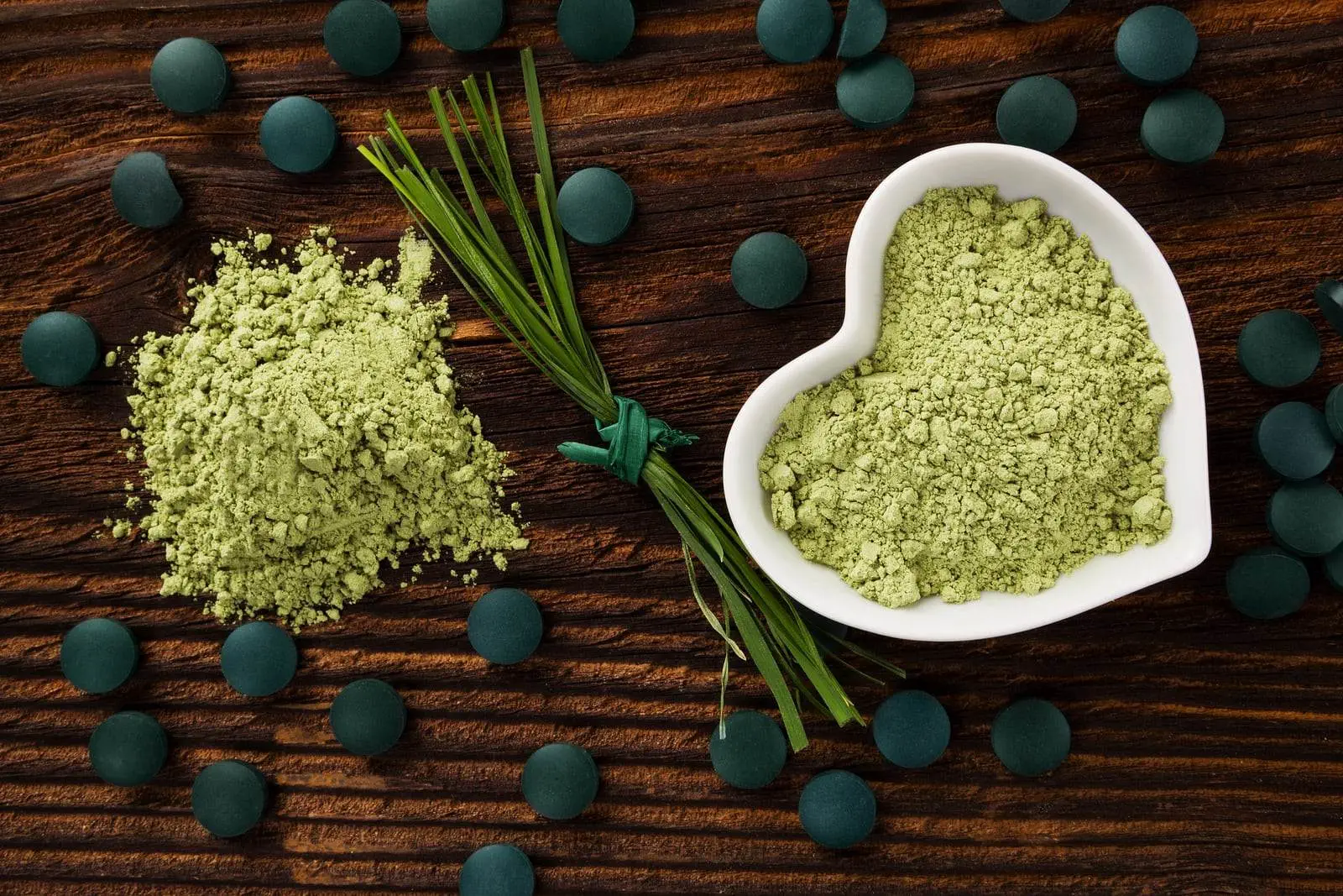 spirulina działanie tabletki w proszku, opinie