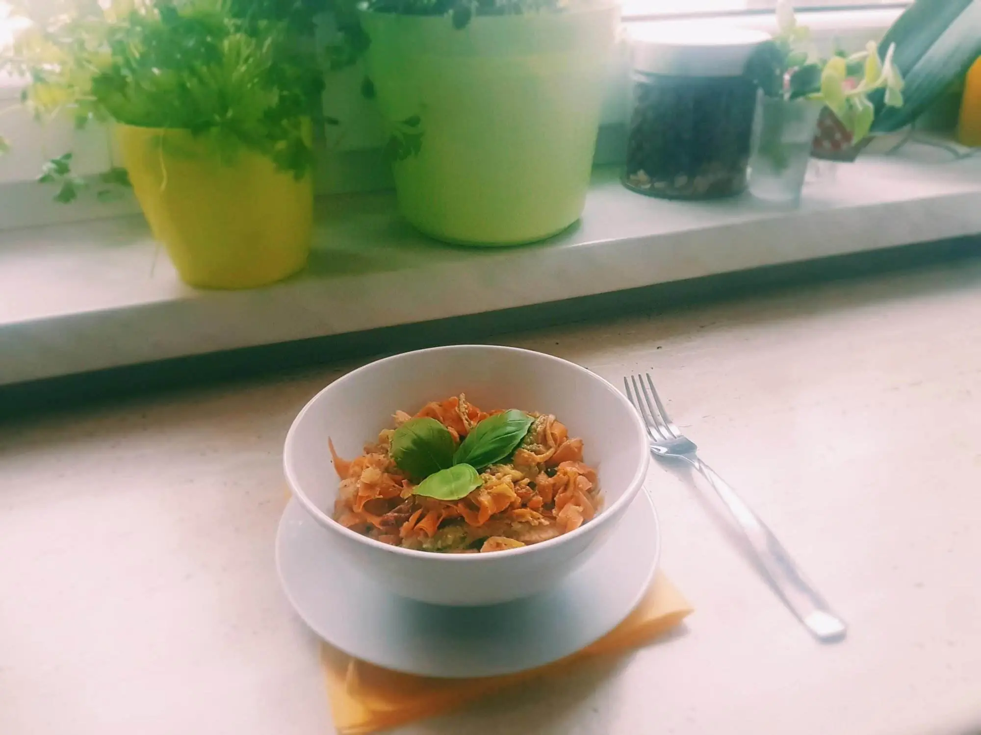 Przepis na spaghetti z cukinii i marchewki